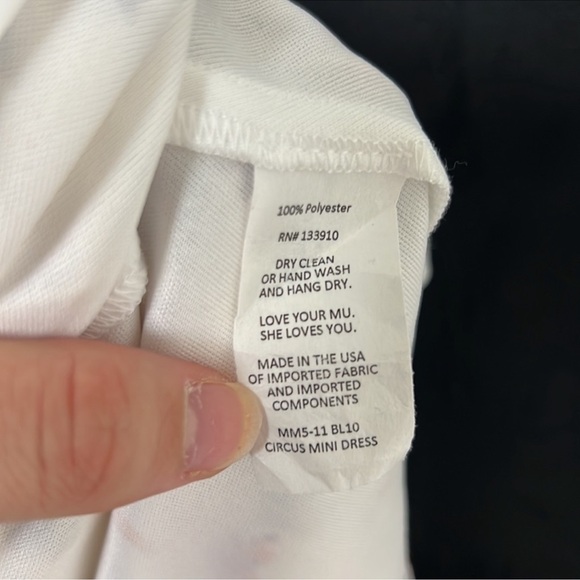 Show me your mumu floral tank top - Picture 6 of 6